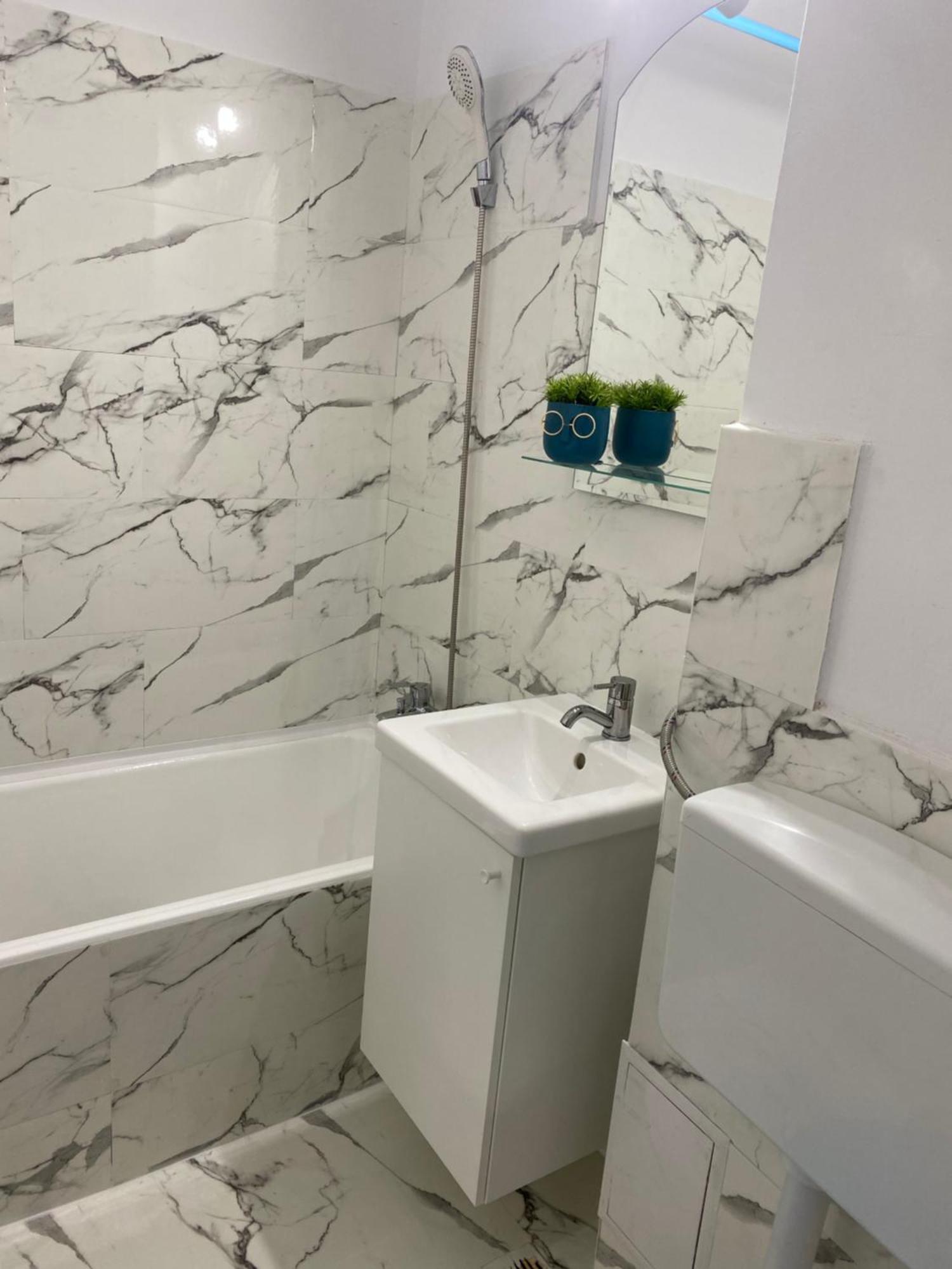 Studio Garsoniera 552 Букурещ Екстериор снимка