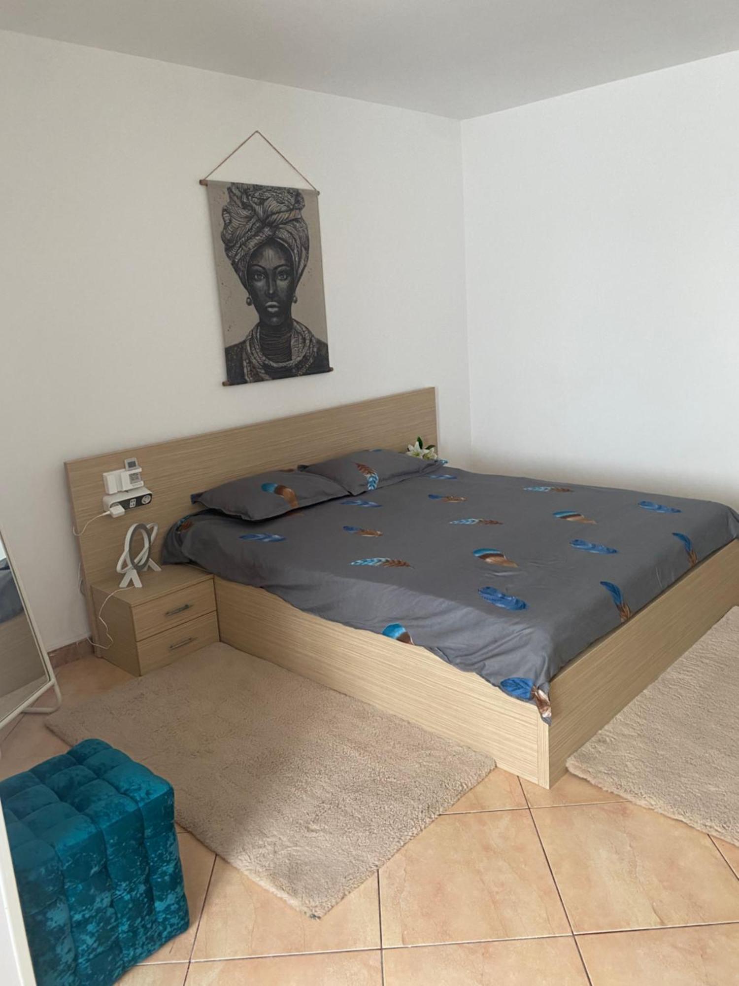 Studio Garsoniera 552 Букурещ Екстериор снимка