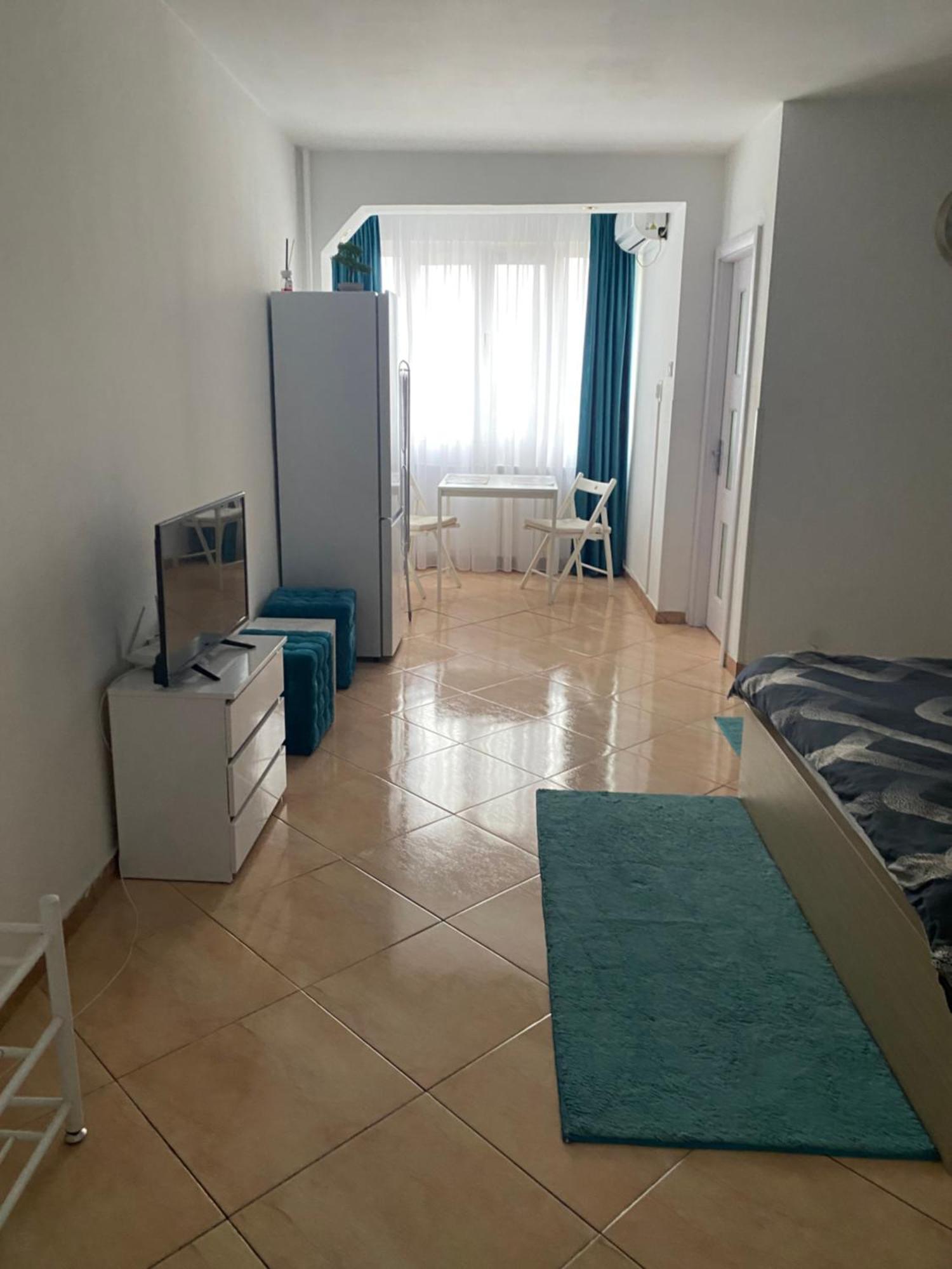 Studio Garsoniera 552 Букурещ Екстериор снимка