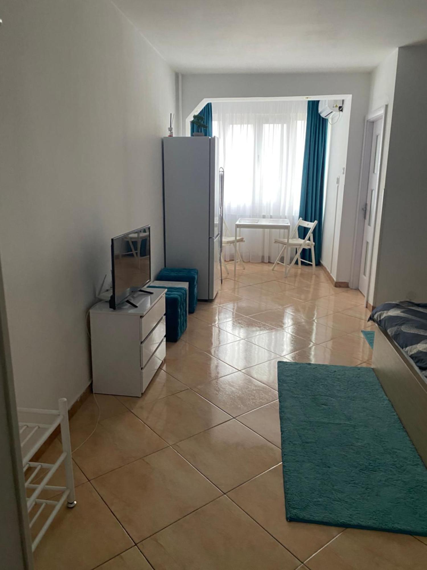 Studio Garsoniera 552 Букурещ Екстериор снимка